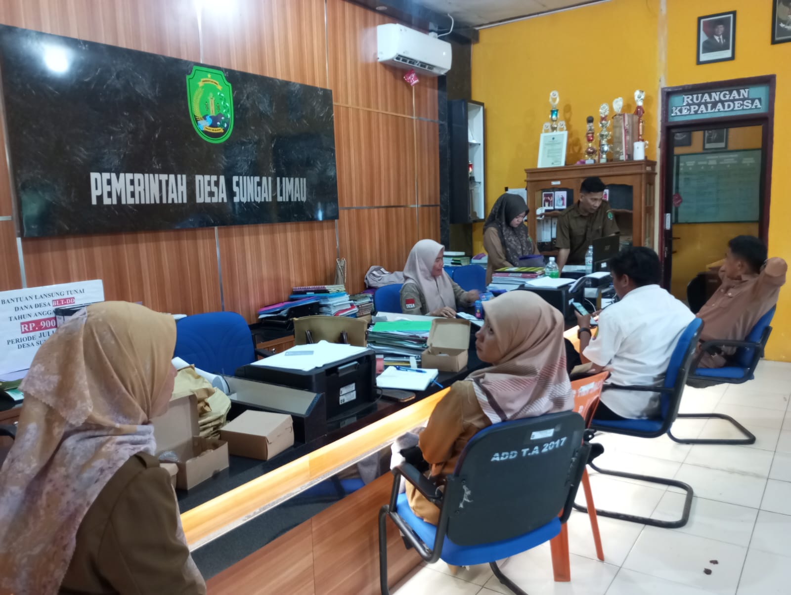 BERITA GAMBAR SIMPATIK